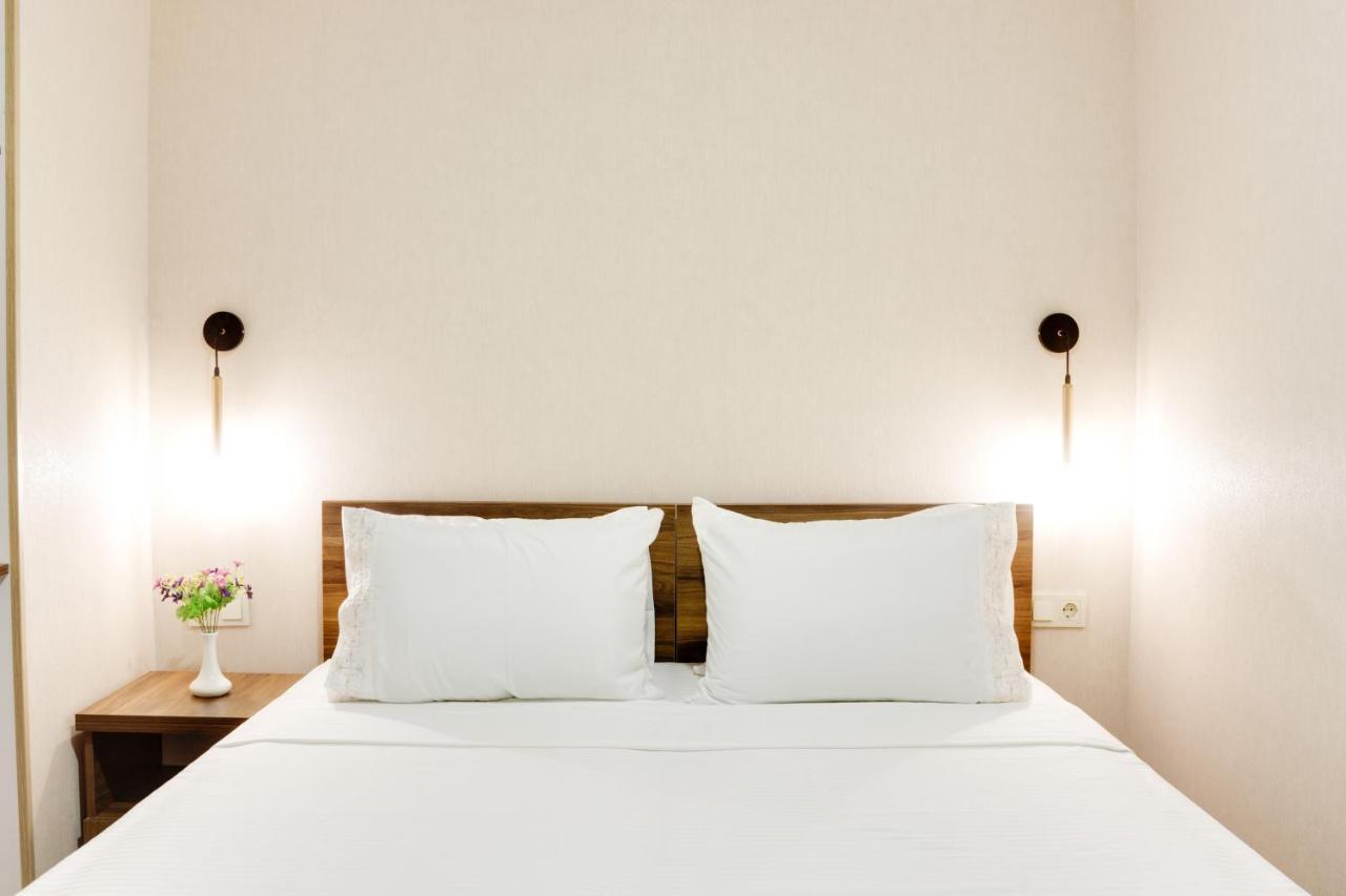Sina Hotel Tiflis Dış mekan fotoğraf