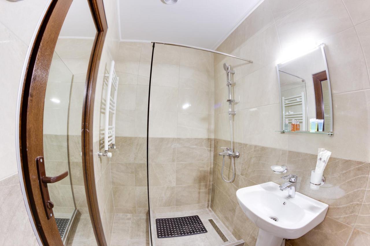Sina Hotel Tiflis Dış mekan fotoğraf