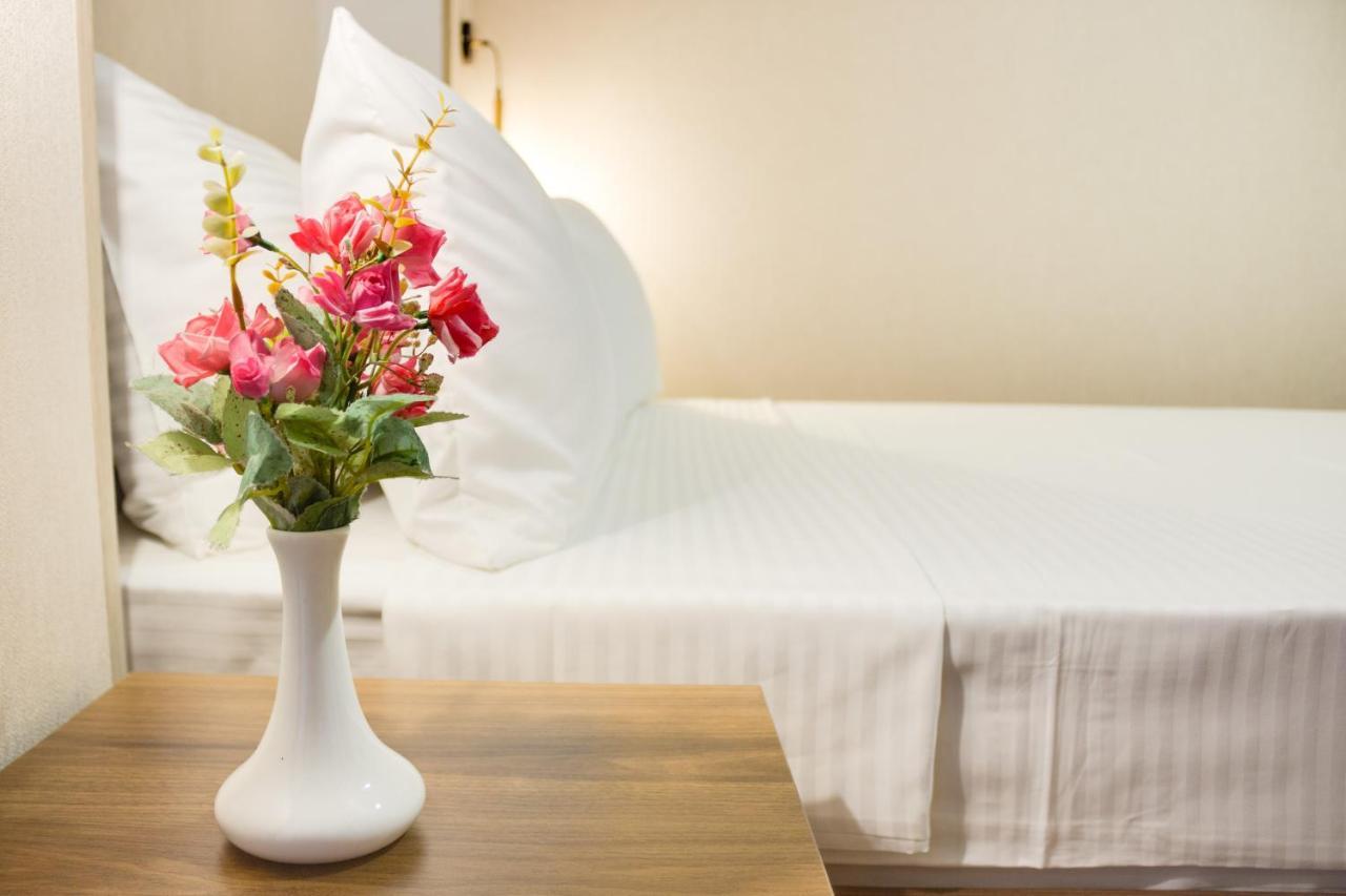 Sina Hotel Tiflis Dış mekan fotoğraf