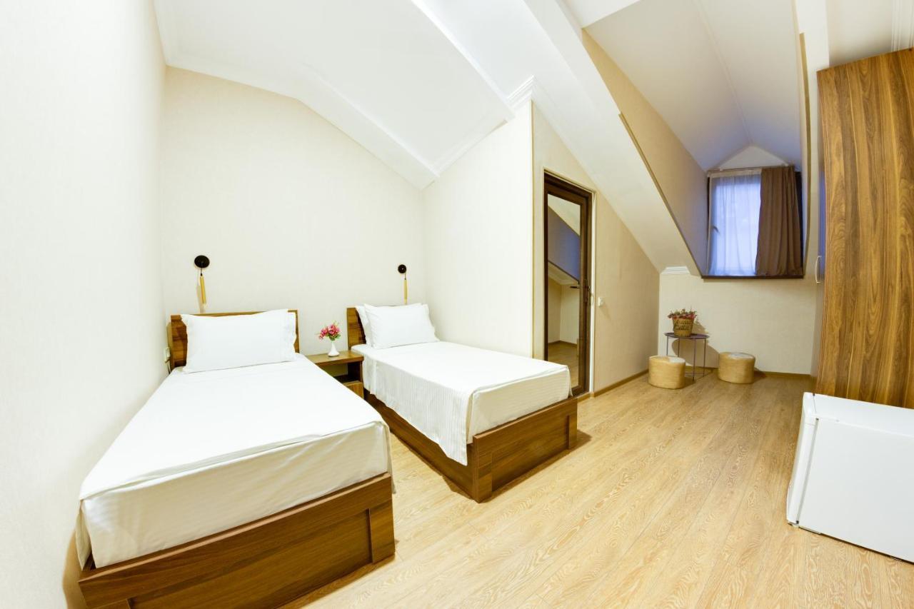 Sina Hotel Tiflis Dış mekan fotoğraf
