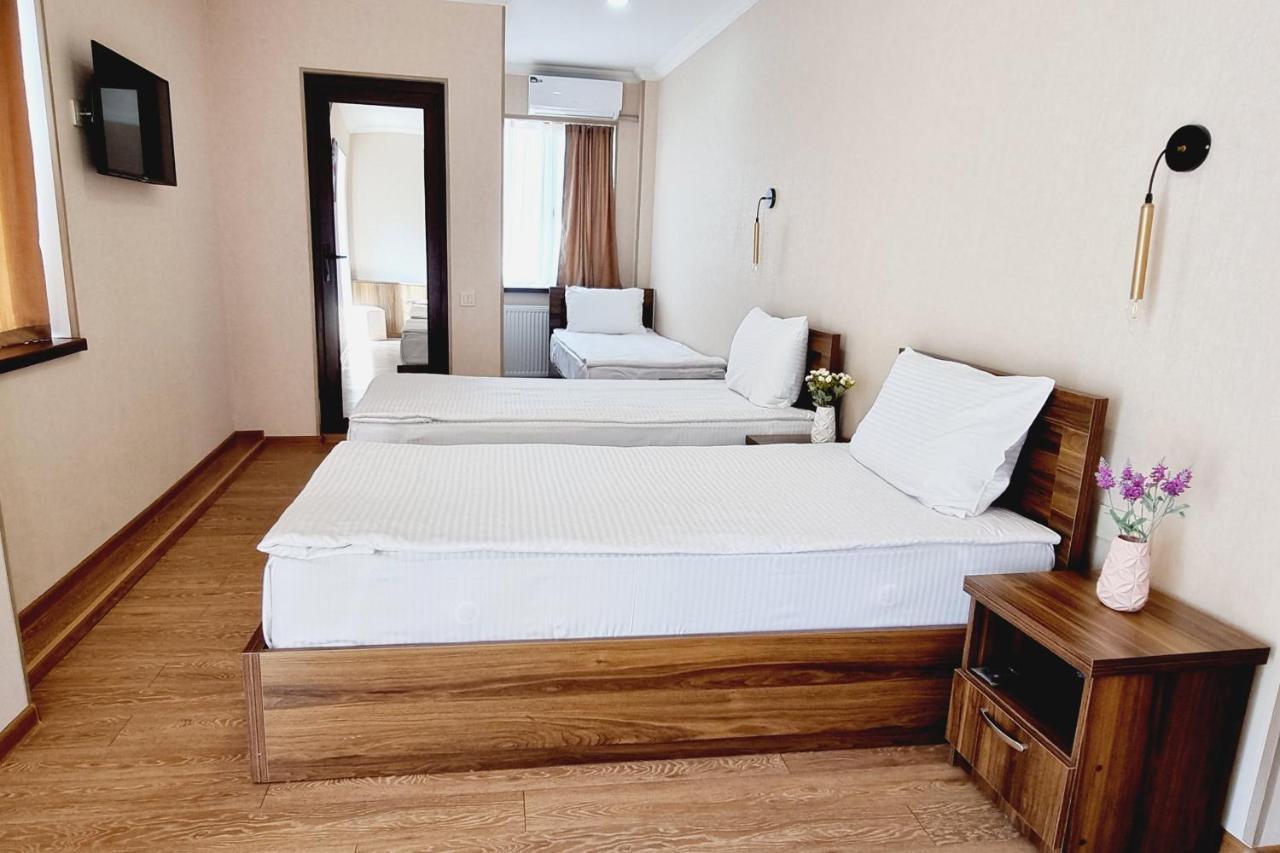 Sina Hotel Tiflis Dış mekan fotoğraf
